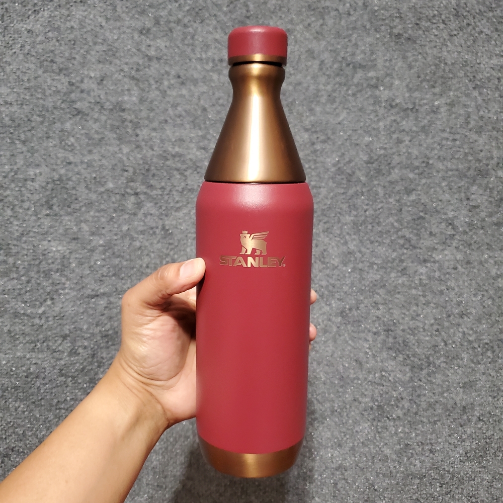 Stanley 20 oz All Day Slim Bottle Stainless Steel Cranberry Rose Gold w/Lid Gym